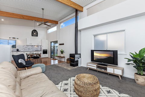 Farnham Lodge - Accommodation Melbourne 0