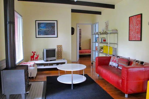 Finisterre Beach House - Accommodation Melbourne 1