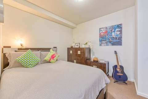 Fitzroy Lifestyle 1 Bed With Pool, Spa, Sauna & Gym - Accommodation Melbourne 1
