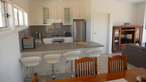 Fleurieu Coastal Retreat - Lot 150 Myponga Beach Road - Accommodation Melbourne 3