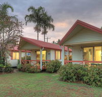 Flying Fish Point Tourist Park - Accommodation Melbourne