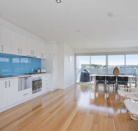Four Kings Apartment - Deluxe 2br 3 - Accommodation Melbourne