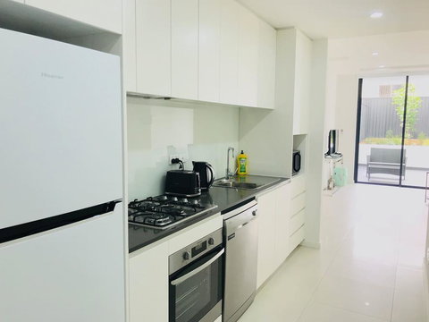 G06 1 Bedroom In Kalina Serviced Apartments - Accommodation Melbourne 3