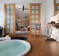 Gables Bend Spa Villa