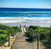 Garland Grove - Accommodation Melbourne