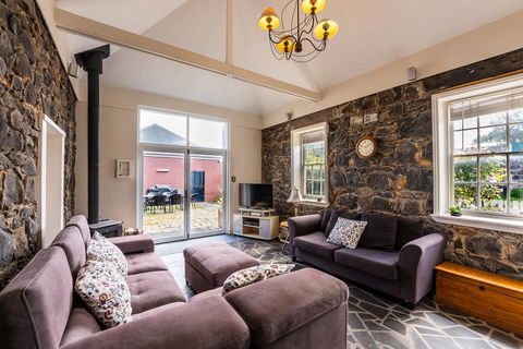 Georgia - Accommodation Melbourne 2