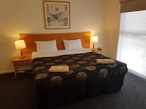 Gilles St Apartments - Accommodation Melbourne 2