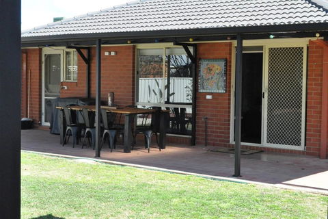 Glencoe Getaway - Accommodation Melbourne 3
