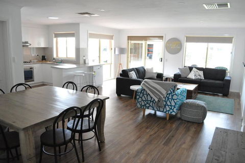 Glencoe Getaway - Accommodation Melbourne 0
