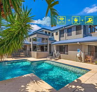 Gold Coast Stunning Waterfront Holiday Retreat - Accommodation Melbourne