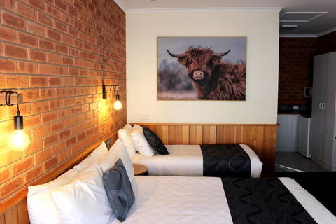 Golden River Motor Inn - Accommodation Melbourne 3