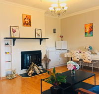 Golden Village - Accommodation Melbourne
