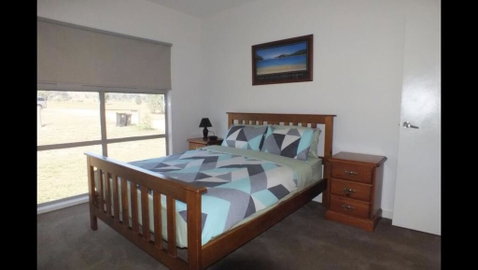 Gone Skiing - Accommodation Melbourne 2