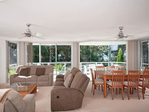 Government Road, Unit 03, 153, Bagnalls Beach Apartment - Accommodation Melbourne 2