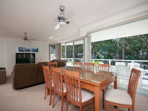 Government Road, Unit 03, 153, Bagnalls Beach Apartment - Accommodation Melbourne 3