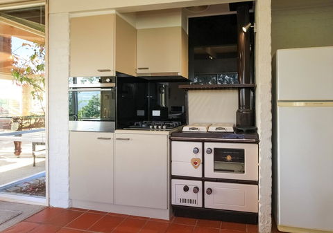 GRACEDALE HILLS HOMESTEAD - Accommodation Melbourne 2