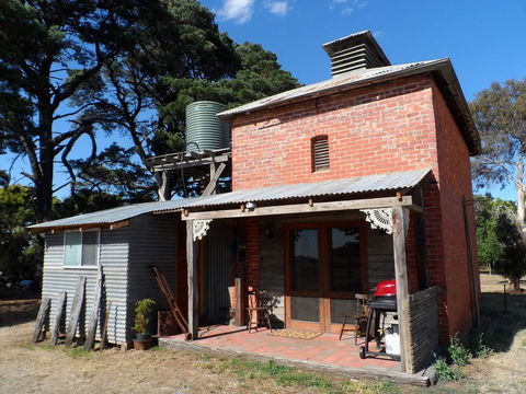 Grampians Historic Tobacco Kiln - Accommodation Melbourne 0