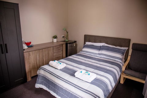 Grand Hotel Mount Morgan - Accommodation Melbourne 2