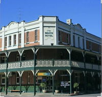 Grand Neath Hotel - Accommodation Melbourne