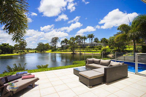 Grand Oasis At Sanctuary Cove - Accommodation Melbourne 0