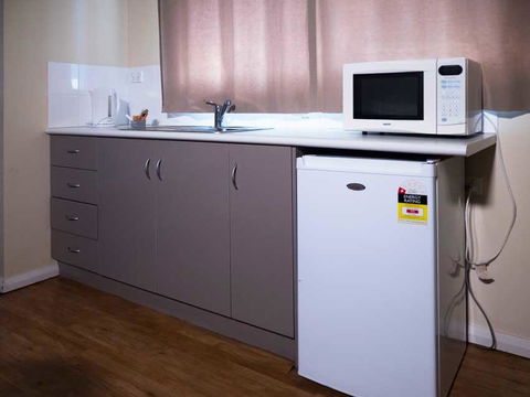 Great Western Travel Village - Accommodation Melbourne 1