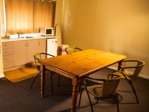 Great Western Travel Village - Accommodation Melbourne 3