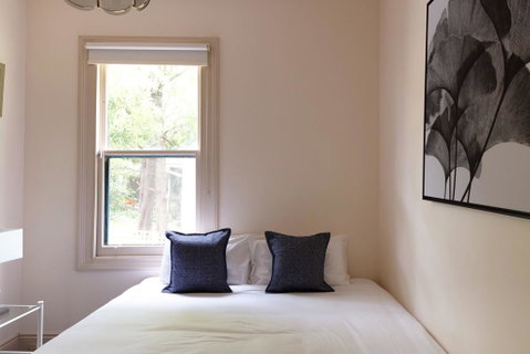 Halina - Accommodation Melbourne 2