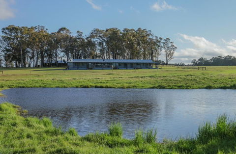 Harmans Lodge Private Rural Escape - Accommodation Melbourne 0