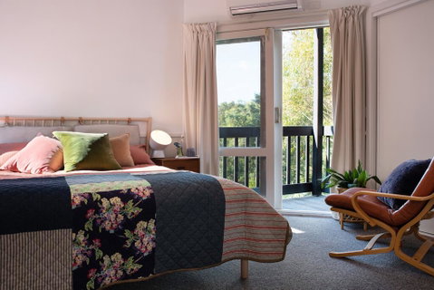 Hepburn Pool House - Accommodation Melbourne 1