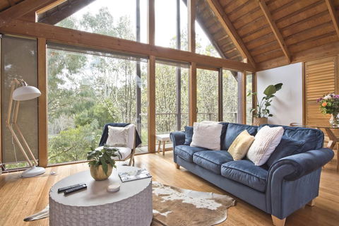 Hepburn Spa Pavilions - Accommodation Melbourne 0