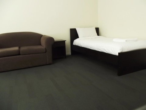 Heyfield Railway Hotel - Accommodation Melbourne 2