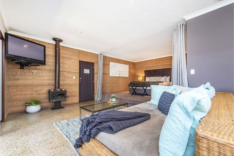 Hidden Valley Eco Spa Lodges & Day Spa - Accommodation Melbourne 3