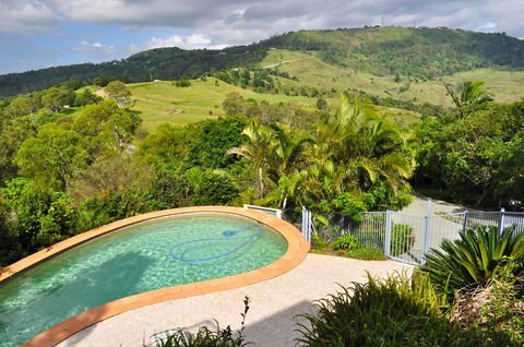 Highwood Park B&B Guest Lodge - Accommodation Melbourne 0