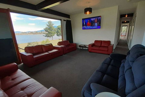 Hobart Waterfront Luxury Retreat - Accommodation Melbourne 2