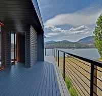 Hobart Waterfront Luxury Retreat - Accommodation Melbourne