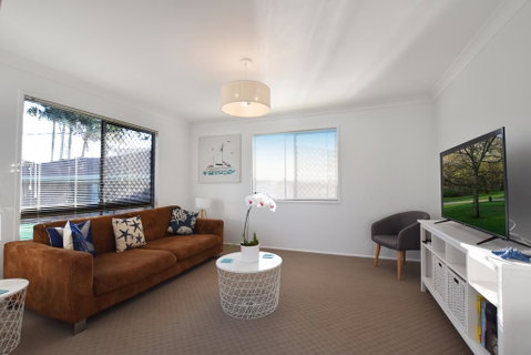 Holiday House - Accommodation Melbourne 3