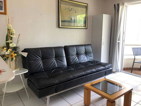 Holiday Unit By The Beach With Pool - Accommodation Melbourne 0