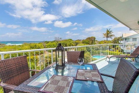 Home Away From Home With Sweeping Ocean Views - Unit 12, 60 Peregian Esplanade - Accommodation Melbourne 0