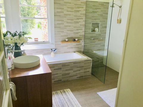 Hospitality On The Hill - Accommodation Melbourne 2