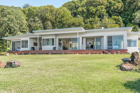 Jali Burugar - Accommodation Melbourne 1