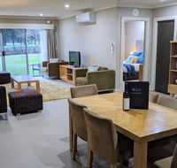 Jewel in the Crowne - Accommodation Melbourne