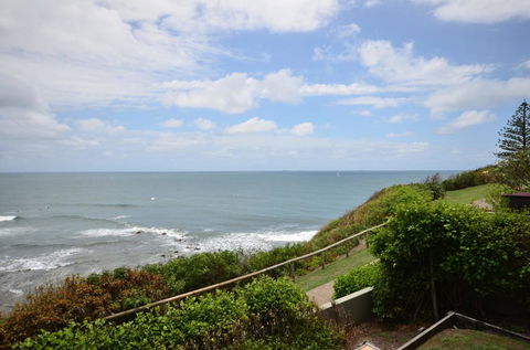 Jomar U1, 21 McIlwraith Street, Moffat Beach - Accommodation Melbourne 3