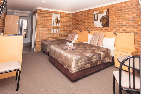 Jumbuck Motor Inn - Accommodation Melbourne 2