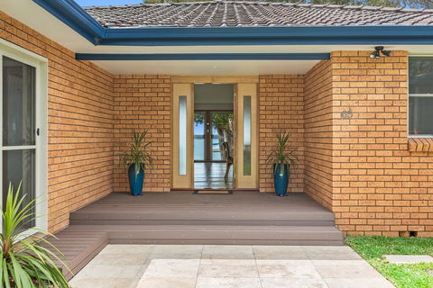 Kalimna Lakeside Living - Melbourne 4u 2