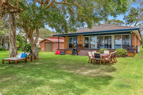 Kalimna Lakeside Living - Melbourne 4u 1