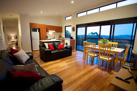 Karrak Reach Forest Retreat - Accommodation Melbourne 2