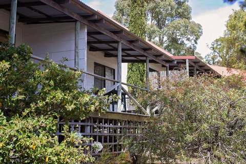 Karribank And The Karri On Bar - Accommodation Melbourne 1