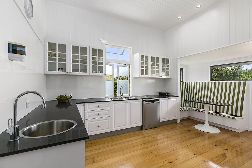 Coolabine QLD Accommodation Melbourne