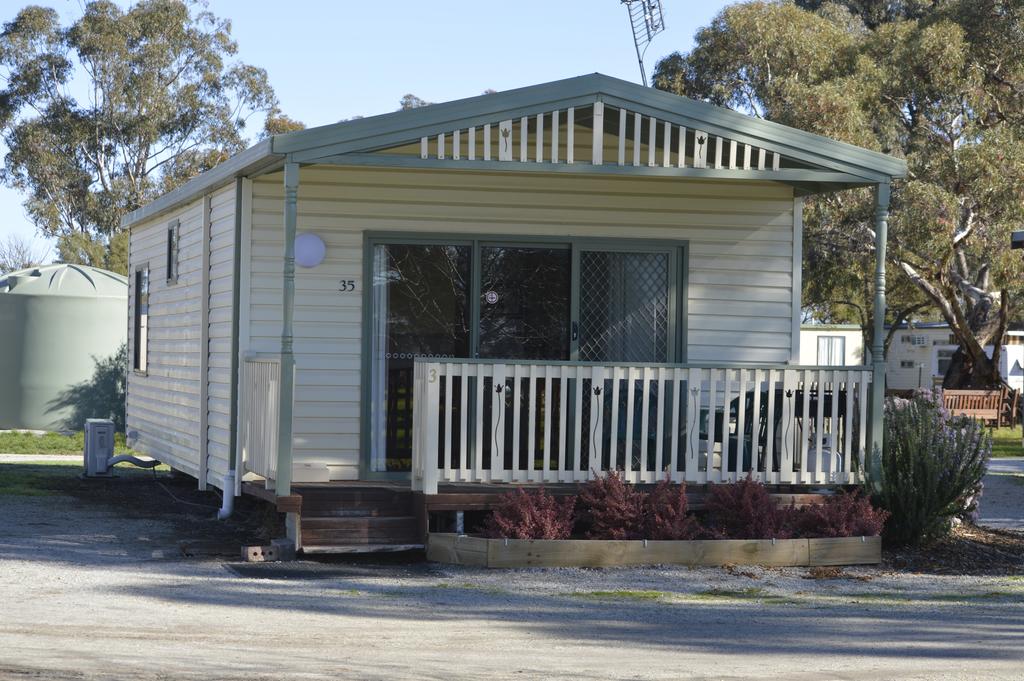 Appin South VIC Accommodation Melbourne