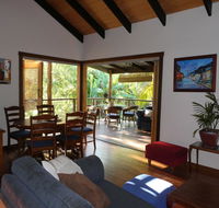 Kookaburra Cottage at Uralba Eco Cottages - Accommodation Melbourne